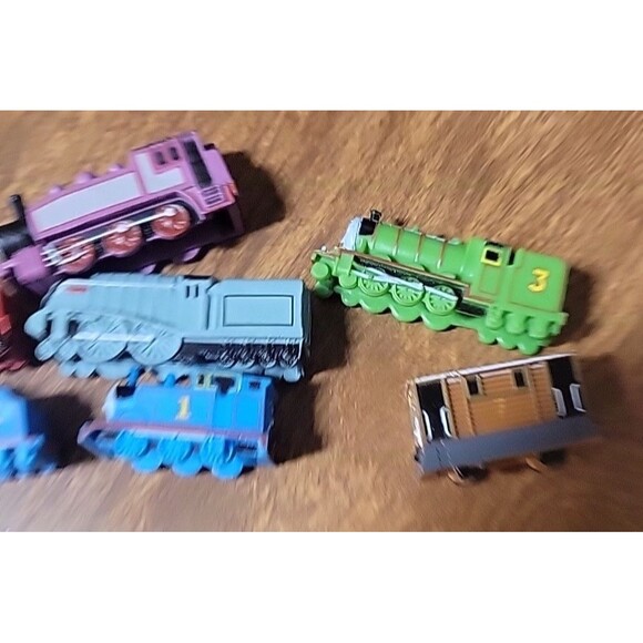 Thomas Tank and Friends Cake Toppers Trains mini miniature toys - Picture 8 of 8